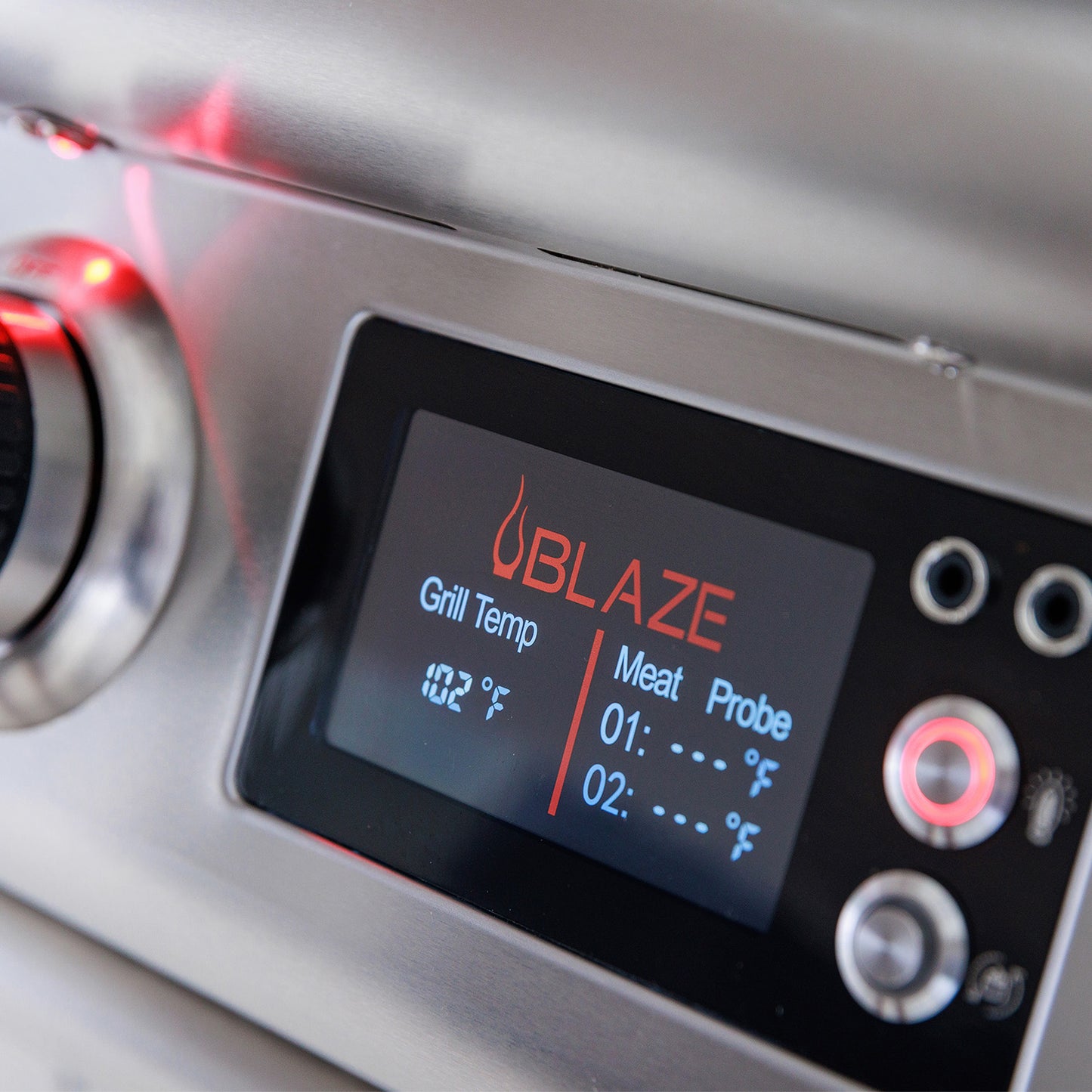 Blaze 26-Inch Gas Outdoor Pizza Oven With Rotisserie - BLZ-26-PZOVN-LP/NG